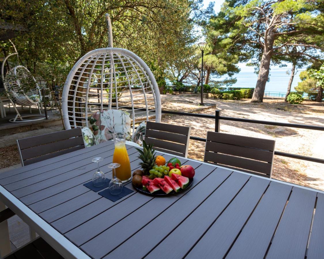 Family Resort Urania Baška Voda Exterior foto